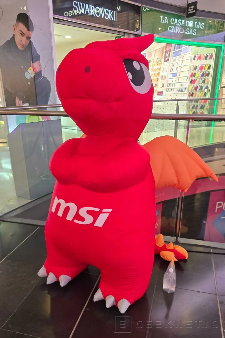 Geeknetic MSI celebra el 20 aniversario del lanzamiento de su primer portátil  5