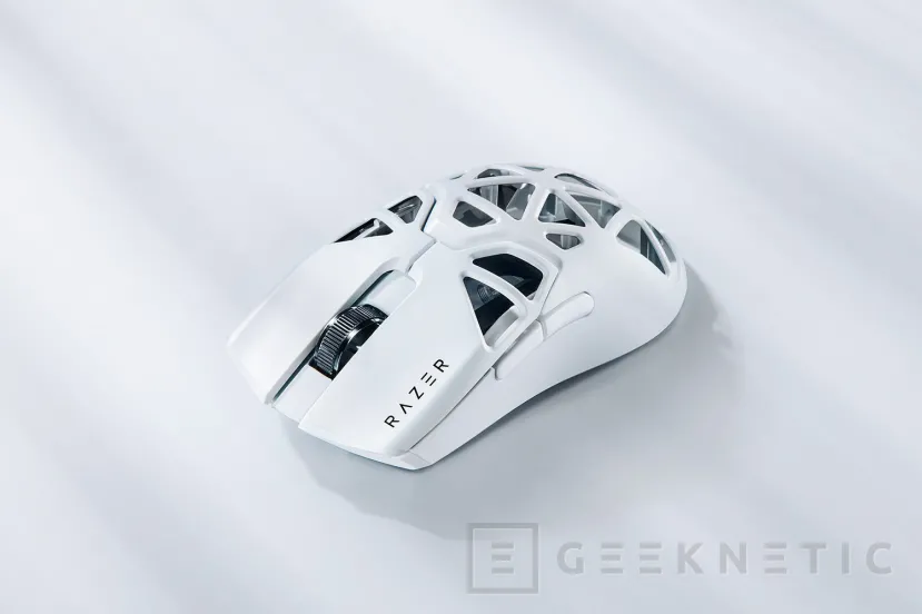 Geeknetic Razer lanza su ratón Viper Mini Signature Edition en color blanco, 30K DPI y 8.000 Hz de polling rate por 339,99 euros 1