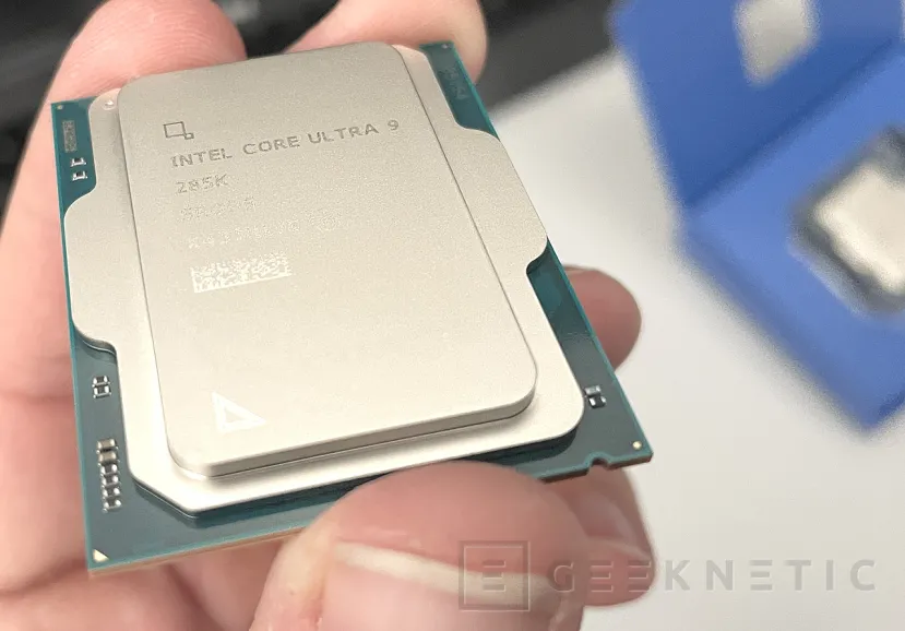 Geeknetic Intel Core Ultra 9 285K Review 12