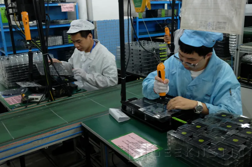 Geeknetic Visitamos la Innovadora Fábrica de MSI en China donde hacen sus placas Z890 9