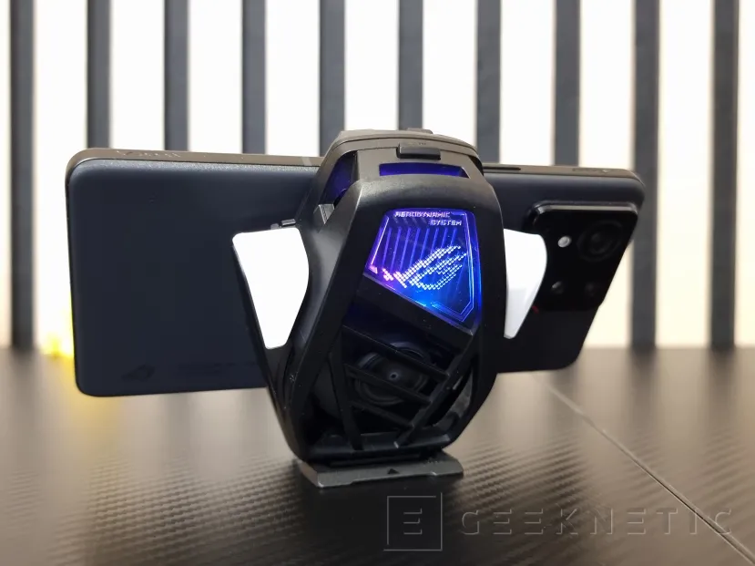 Geeknetic ASUS ROG Phone 9 Pro Edition Review 17