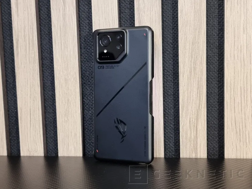 Geeknetic ASUS ROG Phone 9 Pro Edition Review 26
