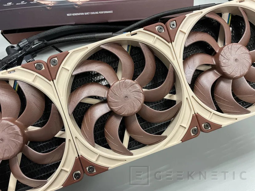 Geeknetic Noctua NF-A14x25 G2 PWM Review 11