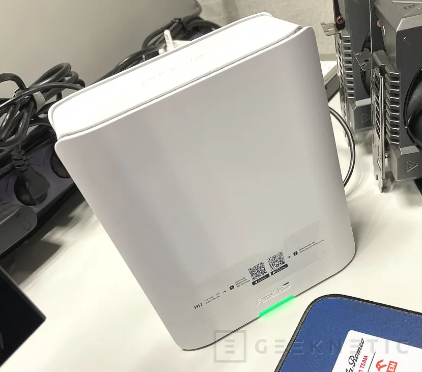 Geeknetic ASUS ZenWiFi BT10 Review 14