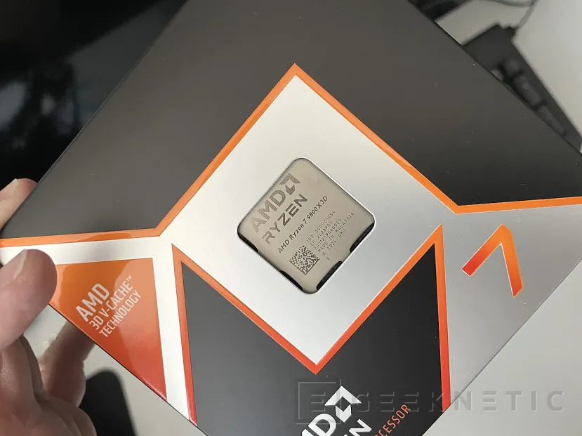 Geeknetic AMD Ryzen 7 9800X3D Review 1