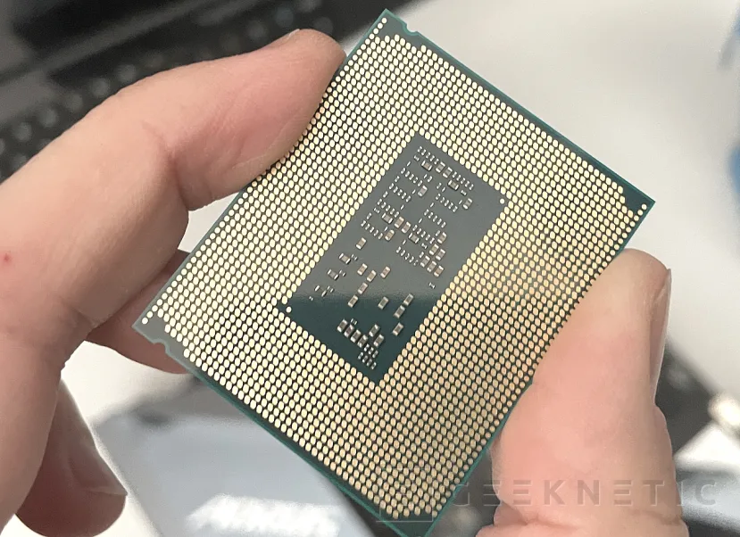 Geeknetic Intel Core Ultra 7 265K Review 8