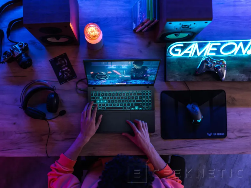 Geeknetic El nuevo portátil ASUS V16 viene con un Intel Core 7, gráficos NVIDIA RTX 40 Series y pantalla de 16 pulgadas 3