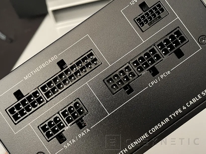 Geeknetic Corsair RMe Series RM750e Review 8