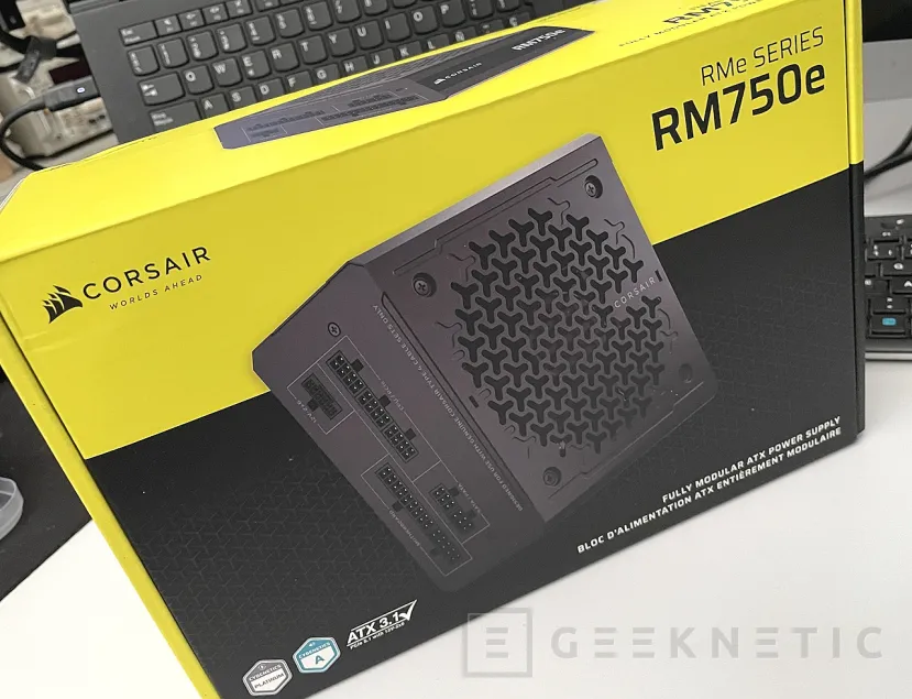 Geeknetic Corsair RMe Series RM750e Review 1