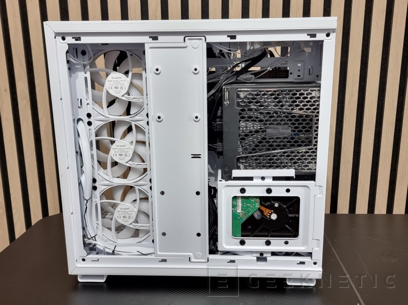 be quiet！ LIGHT BASE 600 LX 白 追加HDDケージ付き be quiet! Light Base 600 LX White Review