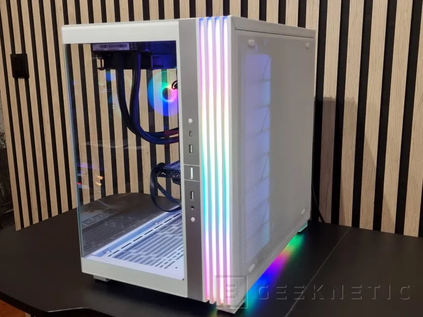 Geeknetic be quiet! Light Base 600 LX White Review 14