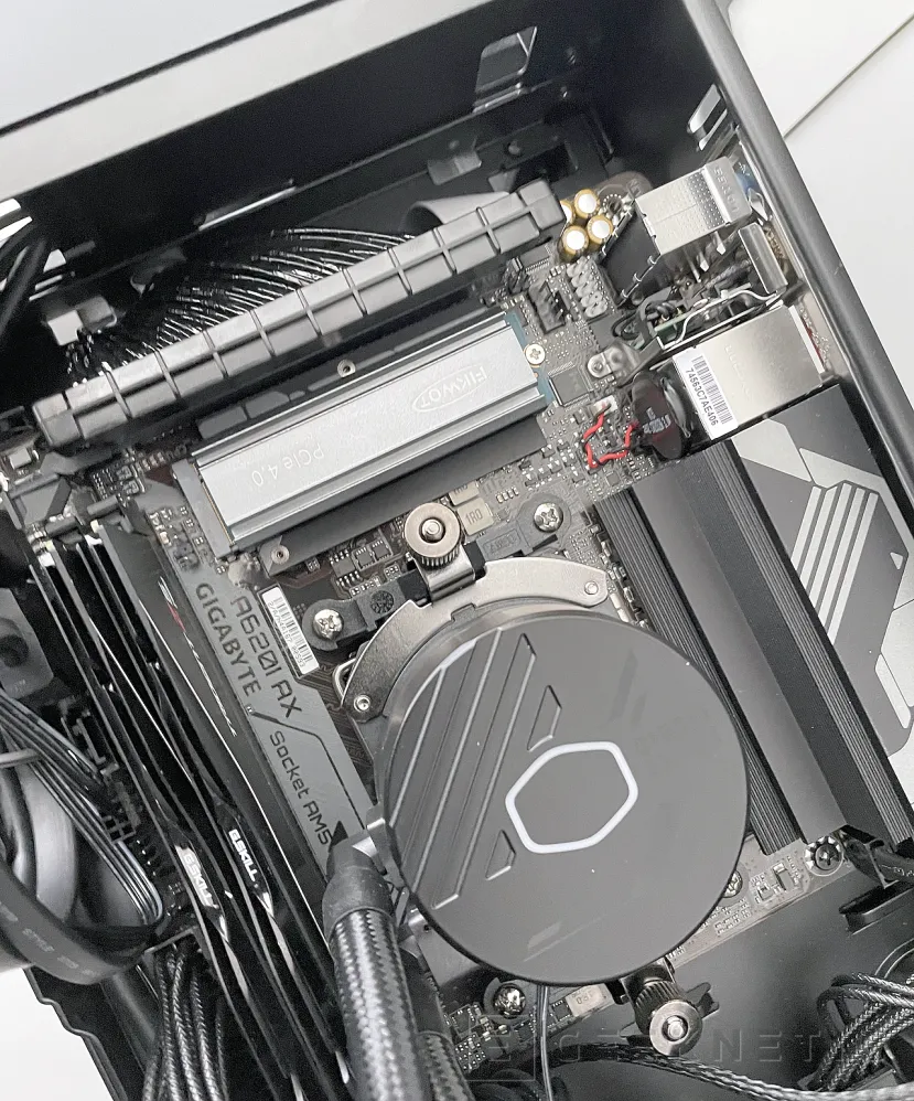 Geeknetic Cooler Master NCORE 100 MAX Review 11