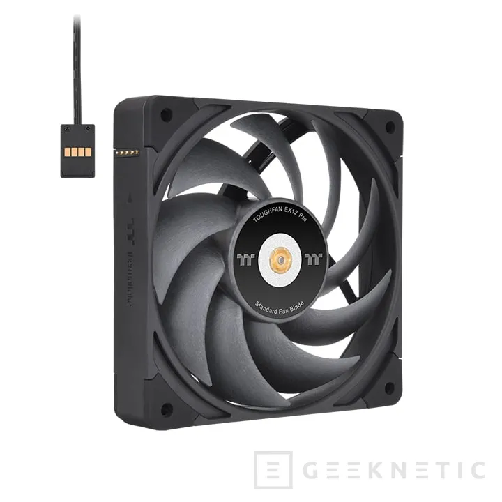 Geeknetic Thermaltake presenta los ventiladores TOUGHFAN EX12 y EX14 Pro con aspas intercambiables y conexión magnética 1
