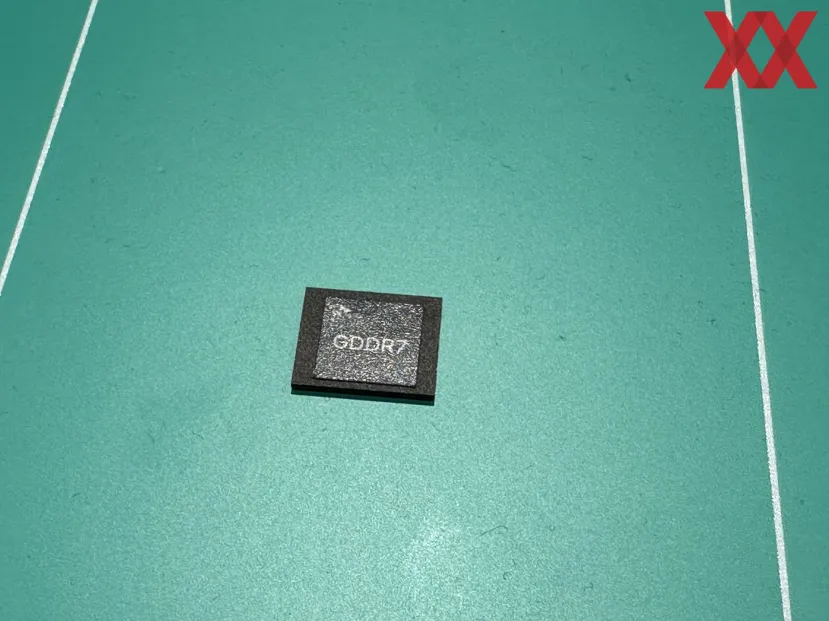 Geeknetic Hynix ha mostrado su memoria GDDR7 de hasta 40 Gbps y 3 GB por chip 2