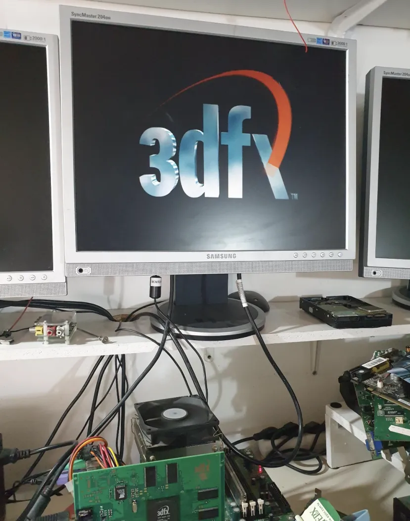 Geeknetic Reviven a las míticas gráficas Voodoo añadiéndoles conectividad HDMI y DVI 3