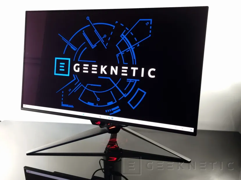 Geeknetic ASUS ROG Swift OLED PG32UCDM Review 18