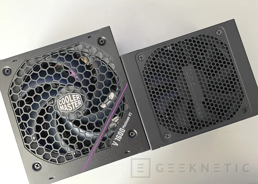 Geeknetic Enermax REVOLUTION D.F. 12 850W Review 6