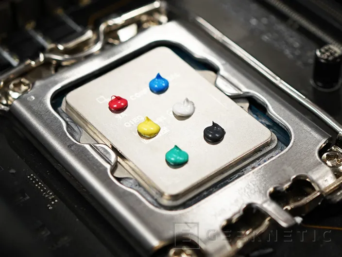 Geeknetic Por si el RGB no es suficiente, Cooler Master lanza una pasta térmica de colores &quot;con IA&quot; 2
