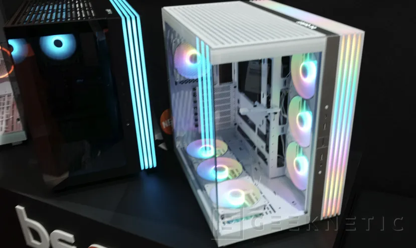 Geeknetic be quiet! Light Base 900 y 600: Nuevas cajas reversibles con doble panel de cristal templado 4