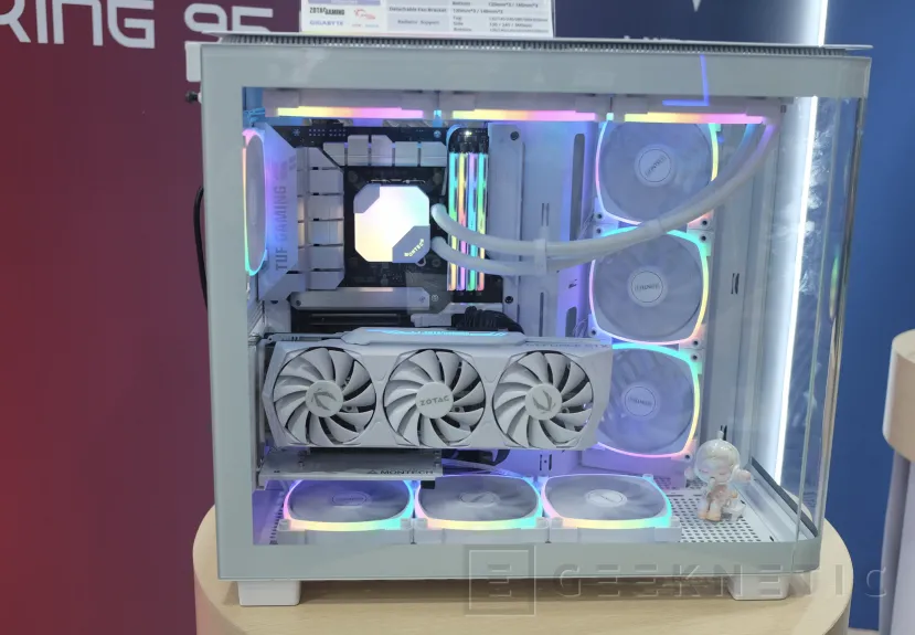 Geeknetic La enorme MONTECH KING 95 MEGA PRO tiene espacio para GPUs de hasta 50 cm 1