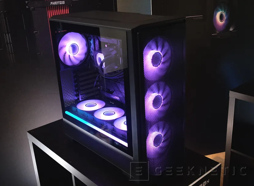 Geeknetic Phanteks presenta su nueva caja Eclipse G400N 1