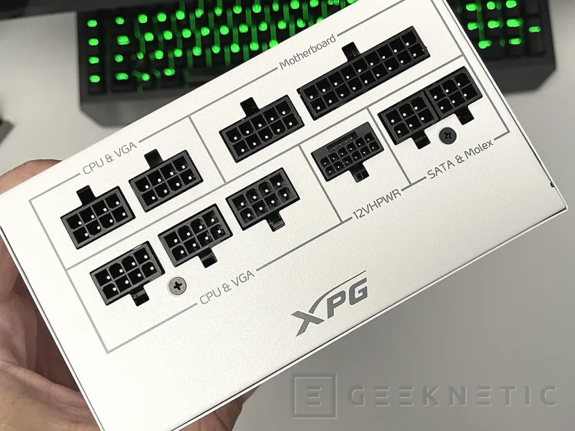 Geeknetic XPG CORE REACTOR II 850W Review 7