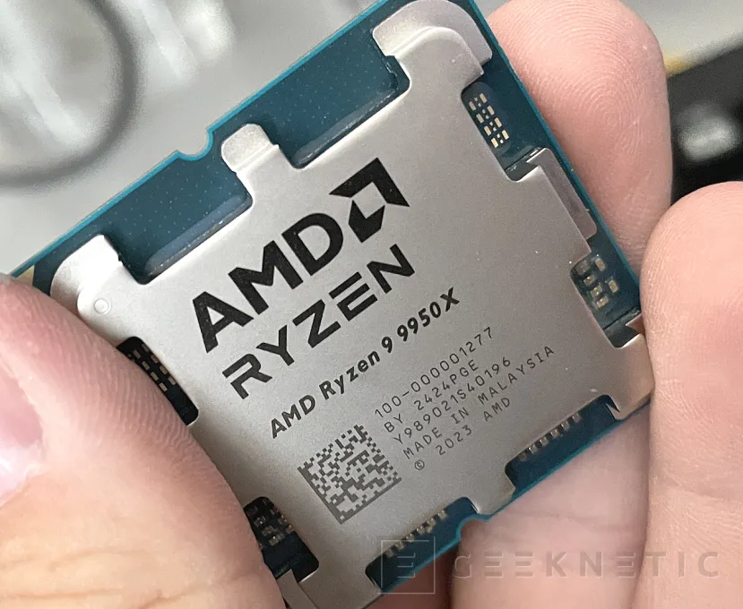 Geeknetic AMD Ryzen 9 9950X Review  52