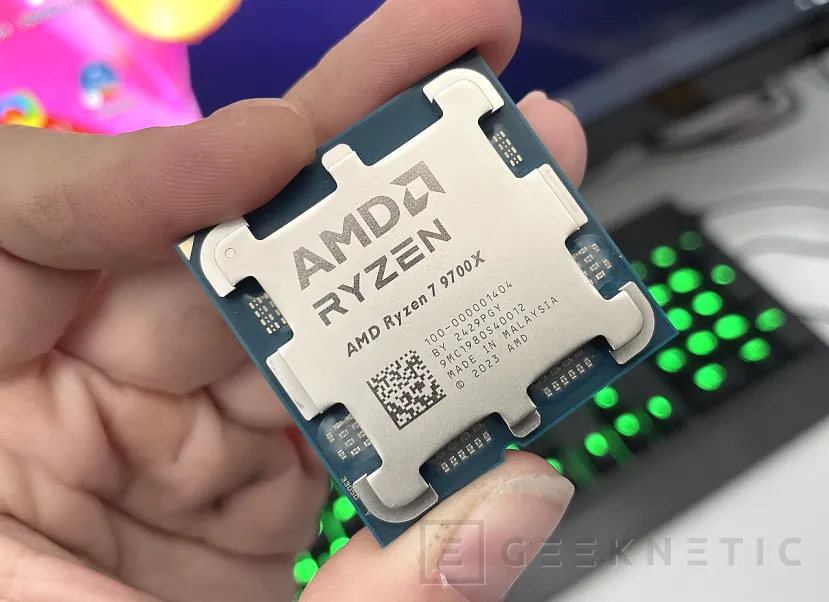 Geeknetic AMD Ryzen 7 9700X Review 13