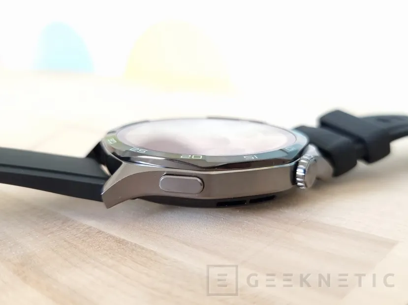 Geeknetic Huawei Watch GT 5 Review 6