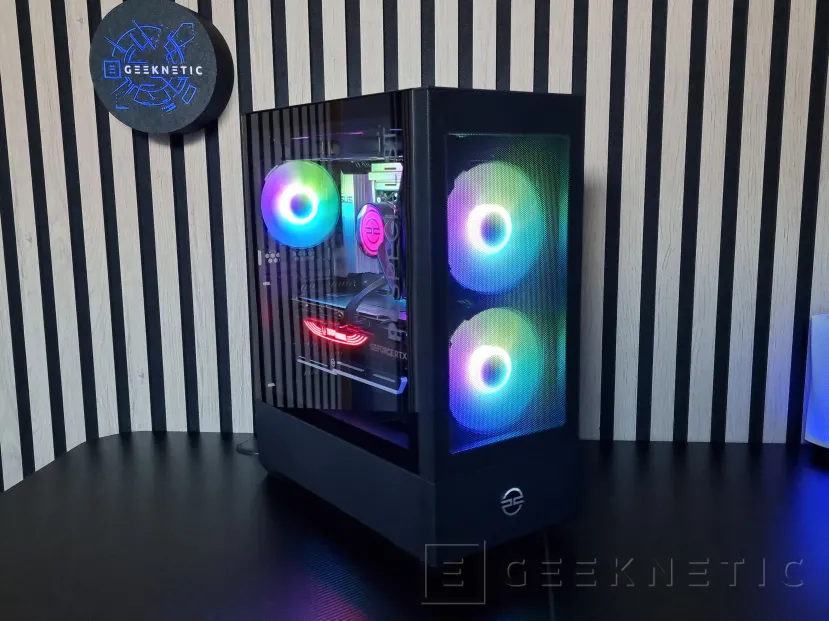 Geeknetic  PCSpecialist Nebula Elite Review con Core Ultra 7 265KF y RTX 4080 Super 1