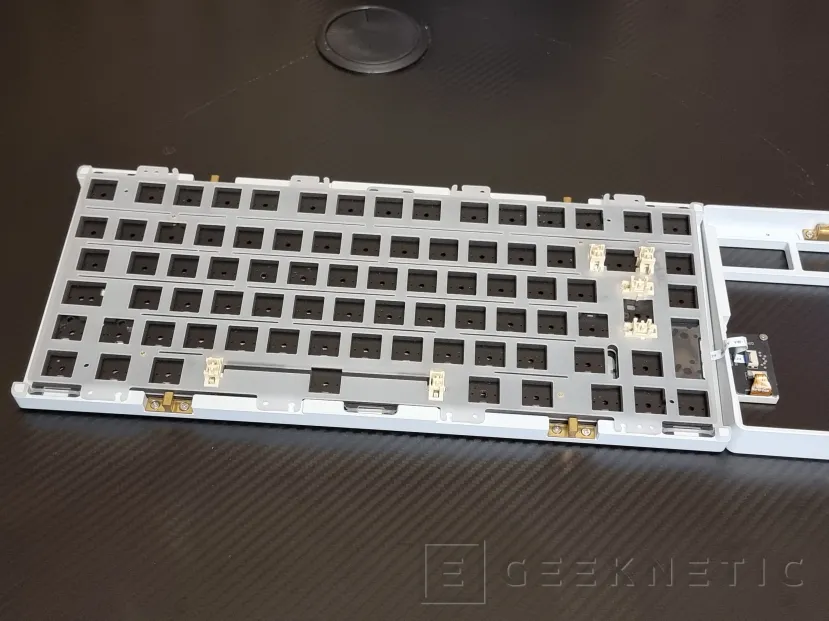 Geeknetic Chilkey ND75 Barebone Edition Review 3