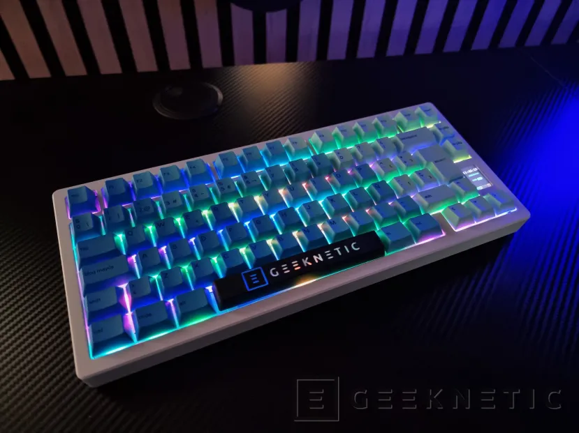 Geeknetic Chilkey ND75 Barebone Edition Review 36