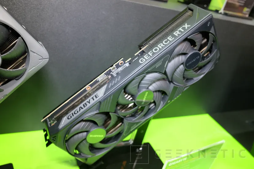 Geeknetic GIGABYTE presenta sus modelos personalizados de las NVIDIA RTX 50 Series 1