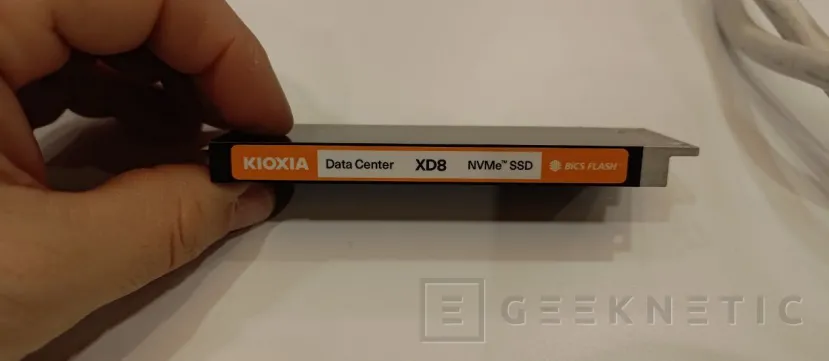 Geeknetic Kioxia XD8, SSDs NVMe E1.S para centros de datos con hasta 12.500 MB/s 1