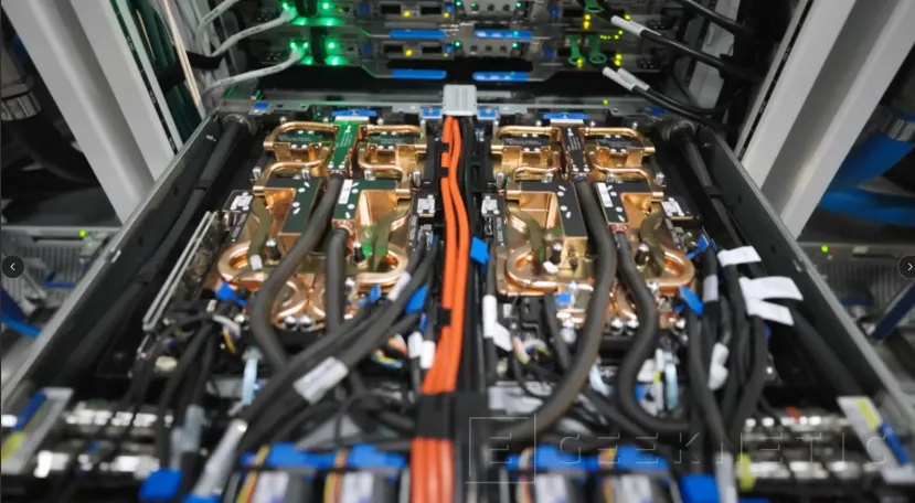 Geeknetic Microsoft estrena el clúster NDv6 GB300 con más de 4.600 GPU NVIDIA Blackwell Ultra: la nueva supercomputadora de Azure para impulsar la IA de OpenAI 2