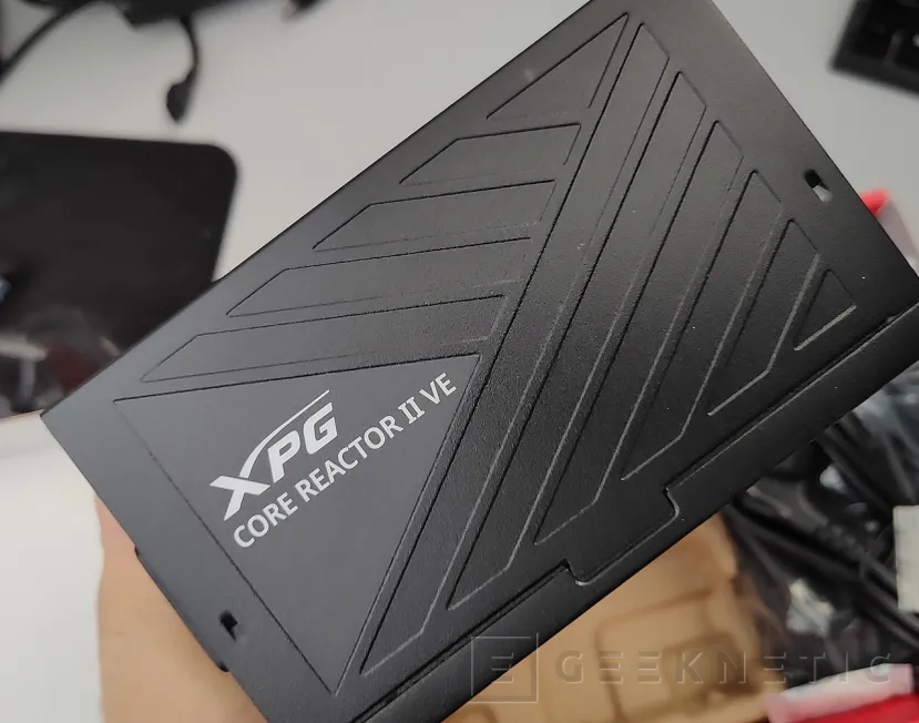 Geeknetic Potencia y Eficiencia: Así Rinden las 3 Nuevas Fuentes ATX 3.1 XPG de 850 W 10