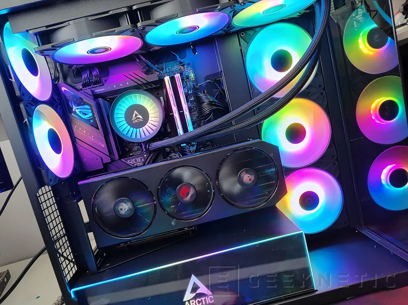 Geeknetic Arctic P12 Pro Reverse A-RGB Review 21