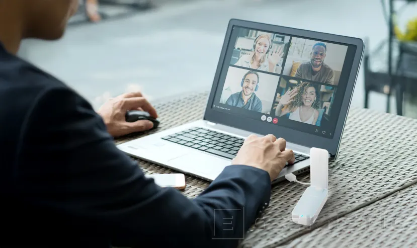 Geeknetic D-Link amplía su Serie de Acceso Móvil 5G/4G con nuevos routers y adaptadores USB que llevan la conectividad rápida y segura a cualquier lugar 2