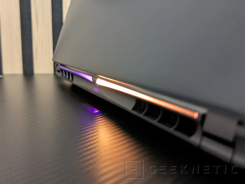 Geeknetic AORUS Elite 16 AE6H Review 57