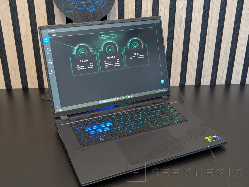 Geeknetic AORUS Elite 16 AE6H Review 5