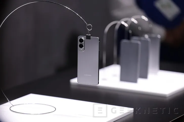 Geeknetic Samsung da un giro inesperado y cancela el Galaxy S26 Edge tras las bajas ventas del S25 Edge mientras reestructura su gama alta para 2026 1