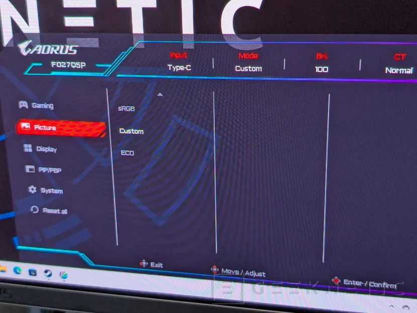 Geeknetic AORUS FO27Q5P Review 16