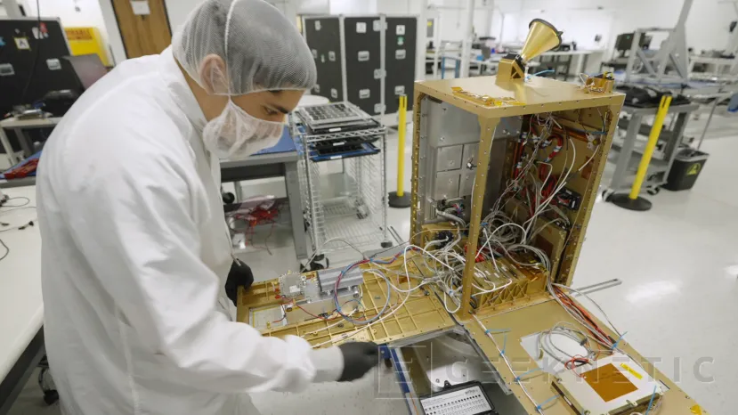 Geeknetic La NVIDIA H100 viaja al espacio para acelerar las tareas de un satélite de Starcloud orbitando la tierra 1