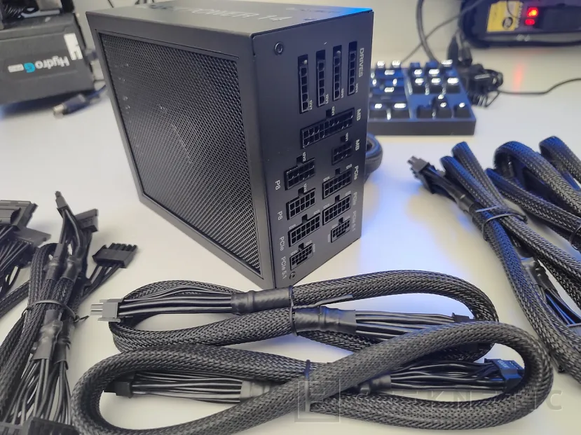 Geeknetic be quiet! Dark Power 14 1200W Review 24