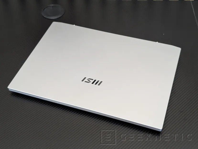 Geeknetic MSI Prestige A16 AI+ A3XMG Review 2