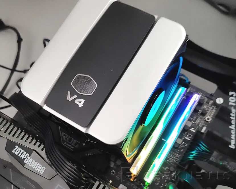 Geeknetic Cooler Master V4 Alpha 3DHP Black Review 28