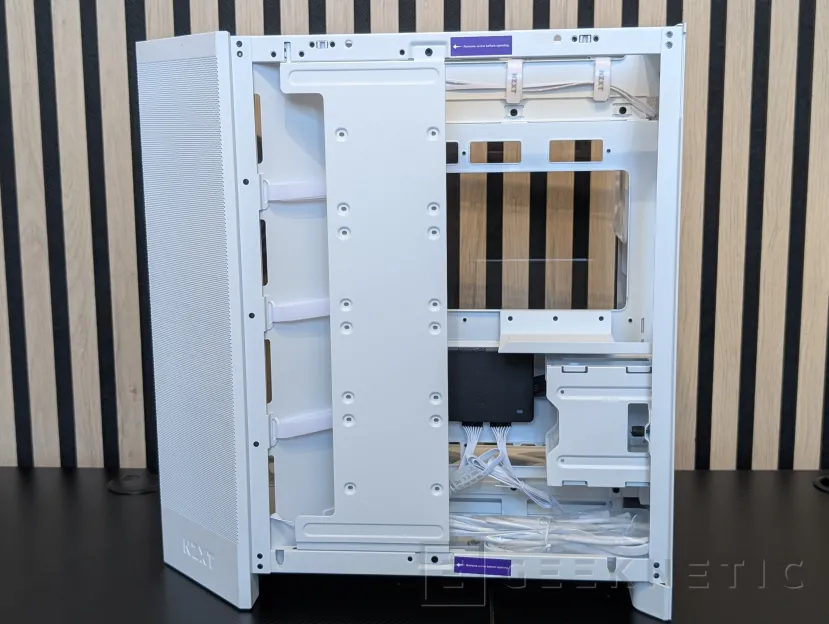 Geeknetic NZXT H9 FLOW RGB+ Review 6