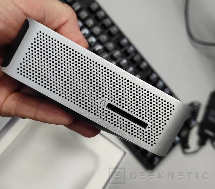 Geeknetic Geekom A6 Review 8