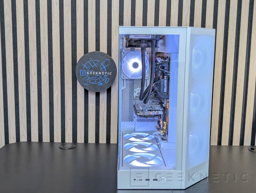 Geeknetic NZXT H9 FLOW RGB+ Review 27