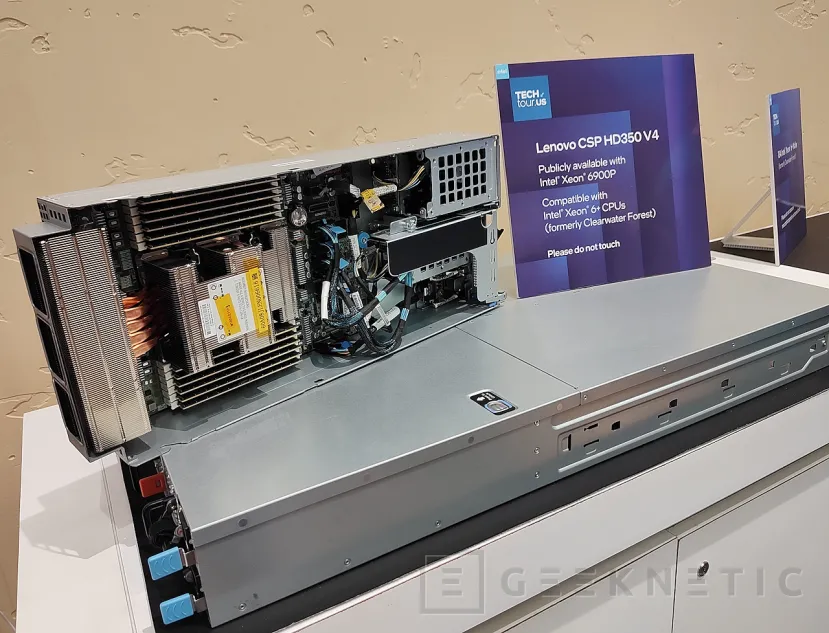 Geeknetic Intel ClearWater Forest, arquitectura de los nuevos Xeon 6+ 11